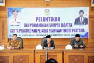 Pj. Bupati Aspan Lantik 4 Pejabat Eselon II dan 1 Pengukuhan