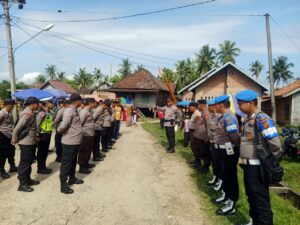 Polres Tebo Gelar Apel Pasukan Pengamanan Tablig Akbar bersama Ustadz Habib Ahmad Alhabsy di Kecamatan Tebo Ilir Kabupaten Tebo