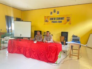 Polres Tebo Jum’at Curhat di SMKN 1 TEBO