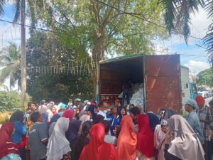 Taman Tanggo Rajo Lokasi Pasar murah Di Serbu Ibu-Ibu