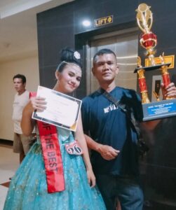 Juara 1 Lomba Rumah Pratama Production Fashion Show Diraih Oleh Nhatania Kezia Audrey Sirait Siswi SMPN 1 Bungo
