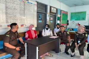 Deslinda Warga Bungo Dipenjara, Dugaan  Kasus Pelanggaran Hak Cipta