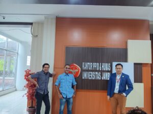 Gandeng IWO, UNJA Gelar Bimtek Jurnalistik