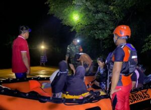 Tim SAR Jambi evakuasi 150 KK korban banjir di Kabupaten Bungo
