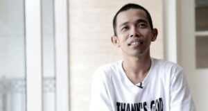 Jual 2 Mobil Demi Nyaleg, Komedian Dede Sunandar Cuma Dapat 10 Suara