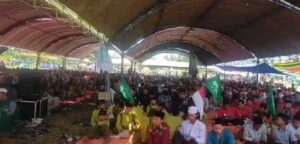 Hadiri Pengajian Akbar, Muslimin Tanja Dan Abdullah Hich, Di Sambut Hangat Warga Kecamatan Berbak