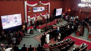 Sah !!! 39 Anggota DPRD Muaro Jambi Dilantik, Aidi Hatta Pimpinan Sementara