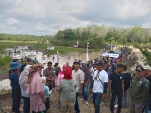 Warga Terusan Menyambut Baik Kedatangan Romi Haryanto