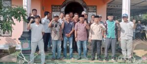 Susur Keluarga, Nazar Efendi Temui Dasril Efendi Mantan Kades Yang 25 Tahun Pernah Pimpin Napal Putih