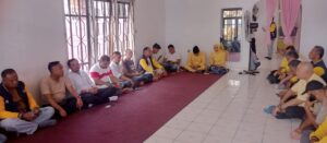 Pasangan Agus-Nazar Doa Bersama Di Posko Tim Pemenangan Sebelum Cabut Nomor Urut