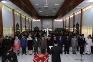 Bupati Mashuri Kukuhkan Ratusan Pejabat Di Lingkungan Pemerintahan Kabupaten Bungo