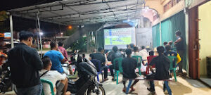 Bacalon Wabup Nazar Efendi Nonton Bareng Di posko Pemenangan Agus Rubianto – Nazar Efendi