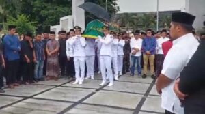 Prof Asad Dimakamkan di Taman Makam Pahlawan