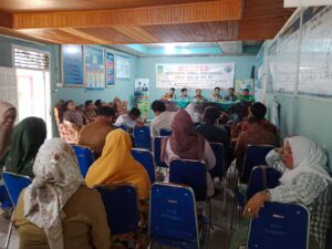Kapolsek VII Koto Ilir menghadiri musyawarah desa tentang Penetapan APBD Desa perubahan Desa Balai Rajo Kec. VII Ilir