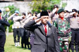 Hadiri Peringatan Hari Pahlawan, Ketua DPRD Kab. Tebo Khalis Mustiko, S.H Menjadi Inspektur Upacara