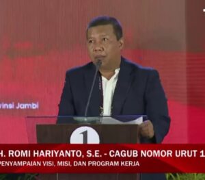 Romi-Sudirman akan beri 1.000 bantuan pendidikan bagi pelajar dan mahasiswa
