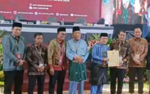 KPUD Provinsi Jambi Tetapkan Pasangan Alharis – Abdullah Sani Pemenang Pilgub Jambi
