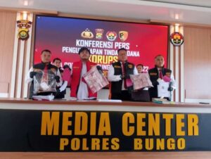Unit Tipidkor Sat Reskrim Polres Bungo Berhasil Ungkap Kasus Korupsi Dana BOS di SMA Negeri 2 Muara Bungo