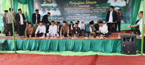 Pj Bupati Tebo, H. Varial Adhi Putra, menghadiri peringatan Hari Lahir Nahdlatul Ulama (NU) yang ke-102