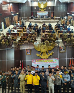 Rapat Paripurna DPRD Kabupaten Tebo Umumkan Pasangan Calon Bupati dan Wakil Bupati Terpilih
