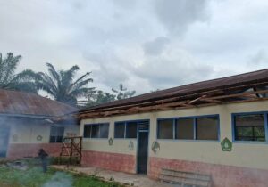Satgas TMMD Ke-123 Kodim 0416/Bute Rehabilitasi Madrasah yang berdiri Tahun 1986