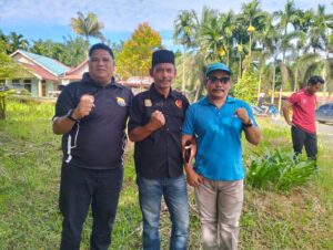 Rustam Didampingi Sejumlah Cabor Kembalikan Formulir Pendaftaran Calon Katua KONI