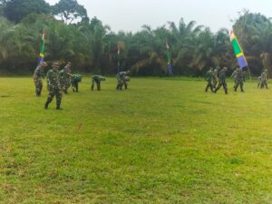 Menyongsong Upacara Penutupan TMMD Ke-123 Kodim 0416/Bute, Anggota Satgas dan Warga Lakukan Persiapan