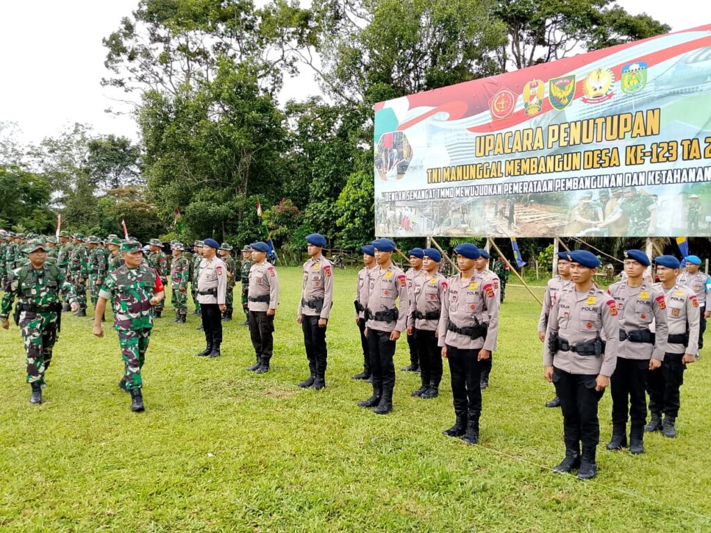 TMMD Ke-123 Kodim 0416/Bute Resmi di tutup Danrem 042/Gapu