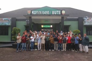 Kodim 0416/Bute Gelar Buka Puasa Bersama Awak Media dan Umumkan Pemenang LKJ TMMD