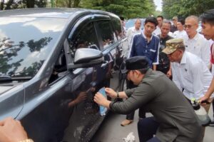 Bupati H M Syukur : Mobil Dinas Bukan Mobil Pribadi