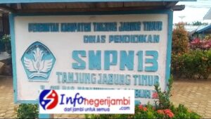 Pengelolaan BOS SMP N 13 Tanjab Timur Terkesan Tidak Transparan, Adakah Yang Ditutup – tutupi..???