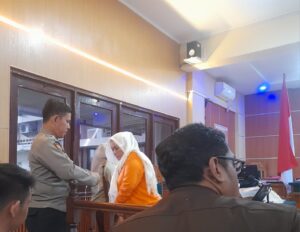 Kasus Narkoba Helen: Saksi Tekmin Ngaku Ditekan Penyidik, Hakim Geram
