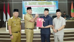 DPRD Tebo Gelar Paripurna, Bupati Sampaikan Nota Pengantar Ranperda APBD-P 2025 dan RPJMD 2025–2029