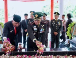 Bupati Tebo Hadiri Upacara Ziarah di TMP Sultan Thaha Syaifuddin Peringati Hari Pahlawan ke-80