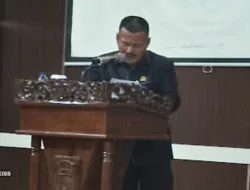 Fraksi Demokrat Tebo Sentil Infrastruktur, Kesehatan, dan Data KTP dalam Paripurna LKPJ 2025