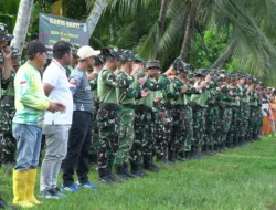 Brigif TP 35/Siginjai dan Pemkab Tebo Gotong Royong Bersihkan Pasar Tanjung Bungur