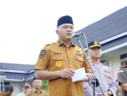 Bupati Tebo Lepas Distribusi Logistik Pilkades Serentak, Pastikan Sampai Tepat Waktu
