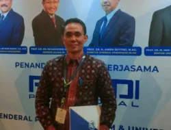Rektor Universitas Islam Tebo Teken MoU Nasional Bersama Kemenag RI dan PERADI