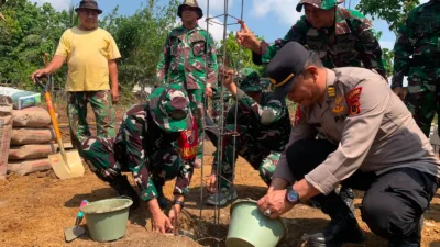 Simbol Dimulainya Pengabdian, Bupati Bungo Letakkan Batu Pertama Tugu TMMD Ke-129