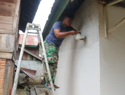 Demi Rumah Ibadah yang Nyaman, Satgas TMMD Genjot Finishing Mushola Al-Hikmah