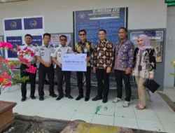 BRI Branch Office Rimbo Bujang Serahkan Bantuan Kursi Tunggu Untuk Lapas Kelas IIB Tebo
