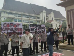 Aliansi Mahasiswa dan Pemuda Jambi Gelar Aksi Jilid 2 di Polda, Pertanyakan Keberadaan Dua Excavator PETI