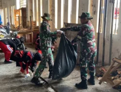 Peringati HUT ke-81 TNI, Personel Kodim 0416/Bute Turun Bersihkan Pasar Bungur